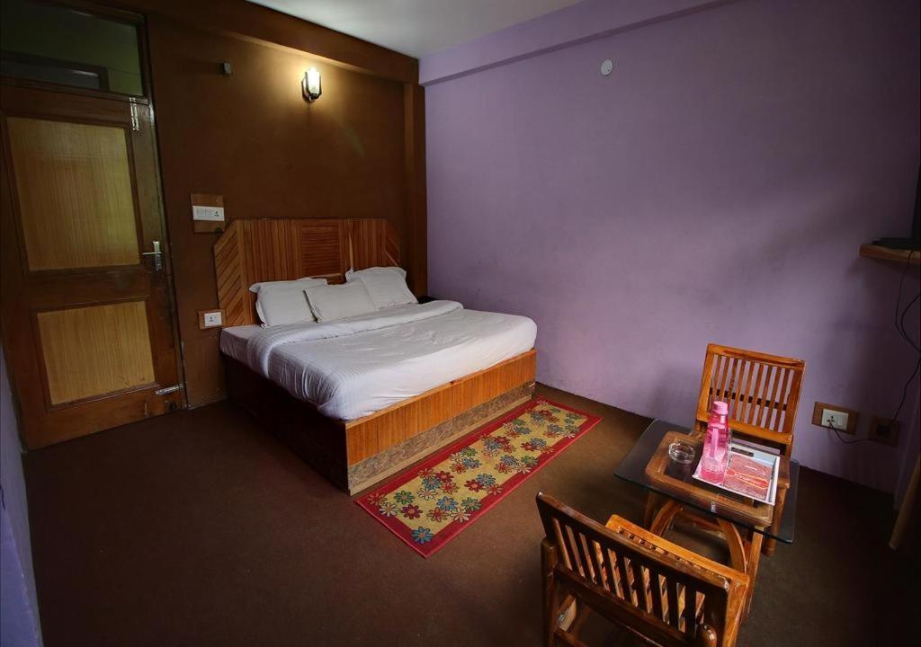 Hotel Kingston มะนาลี ภายนอก รูปภาพ