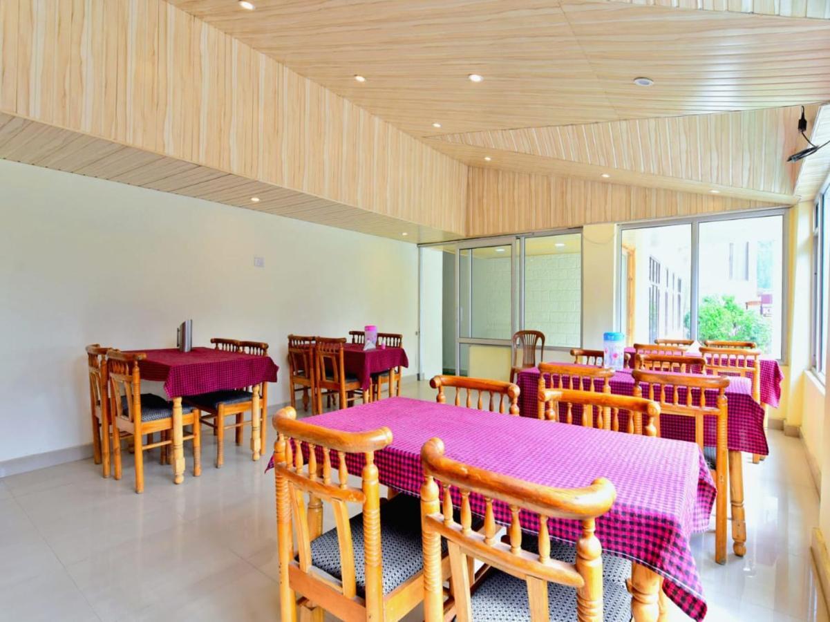 Hotel Kingston มะนาลี ภายนอก รูปภาพ
